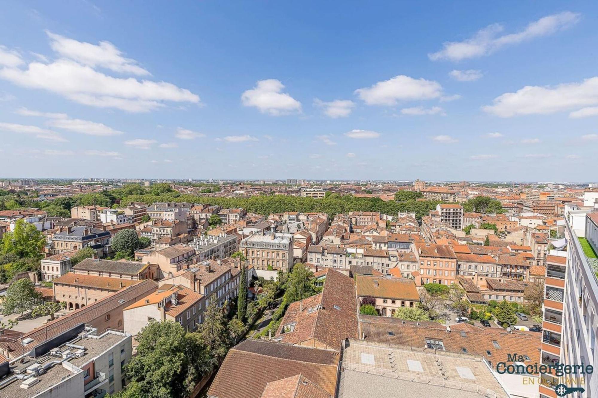 Montaudran Place Dupuy - Vue Panoramique -Metro Toulouse Dış mekan fotoğraf