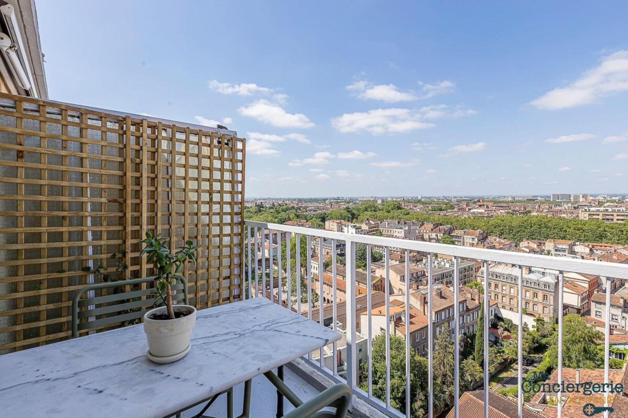 Montaudran Place Dupuy - Vue Panoramique -Metro Toulouse Dış mekan fotoğraf